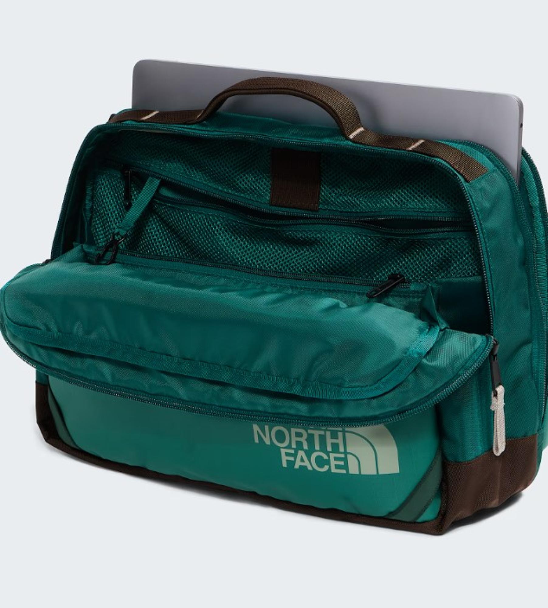 Product image 2 of 5 for NORTH FACE Base Camp Voyager Sling