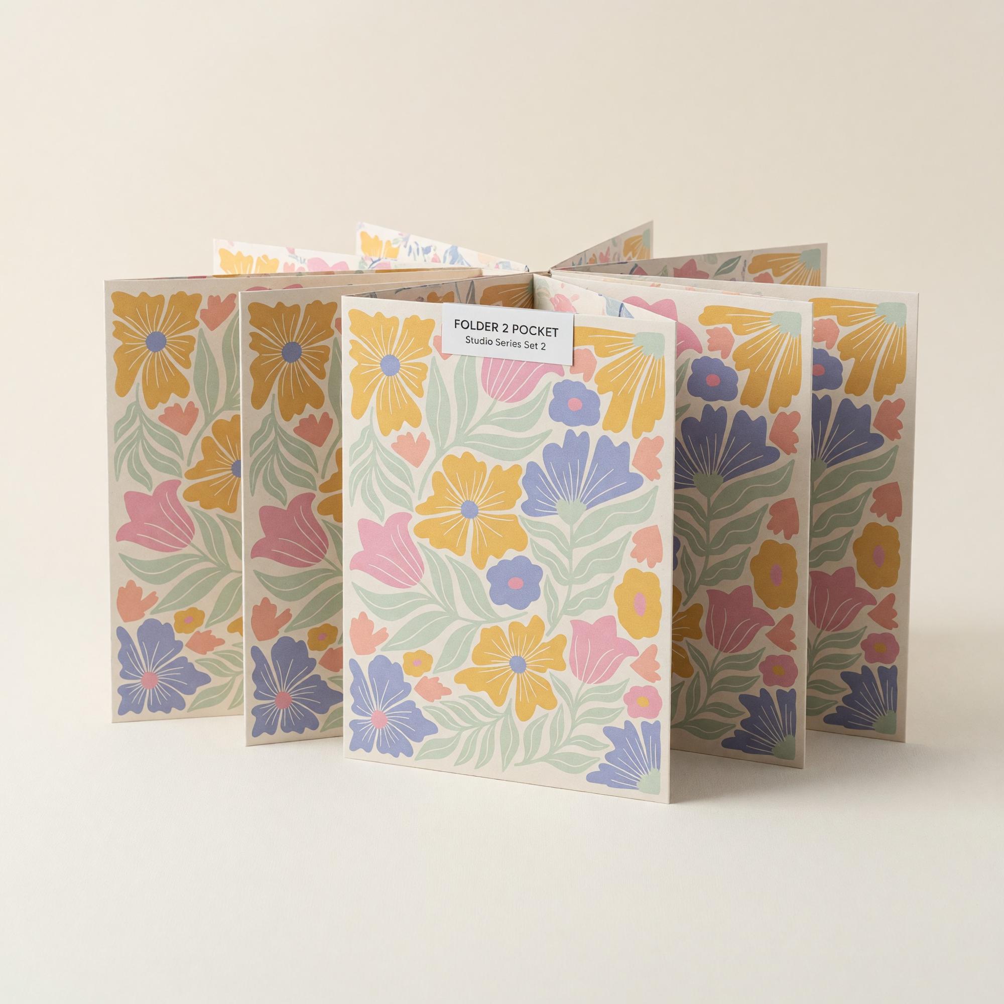 Variant 3 of 6 for FOLDER 2 POCKET Studio Series Set 2
