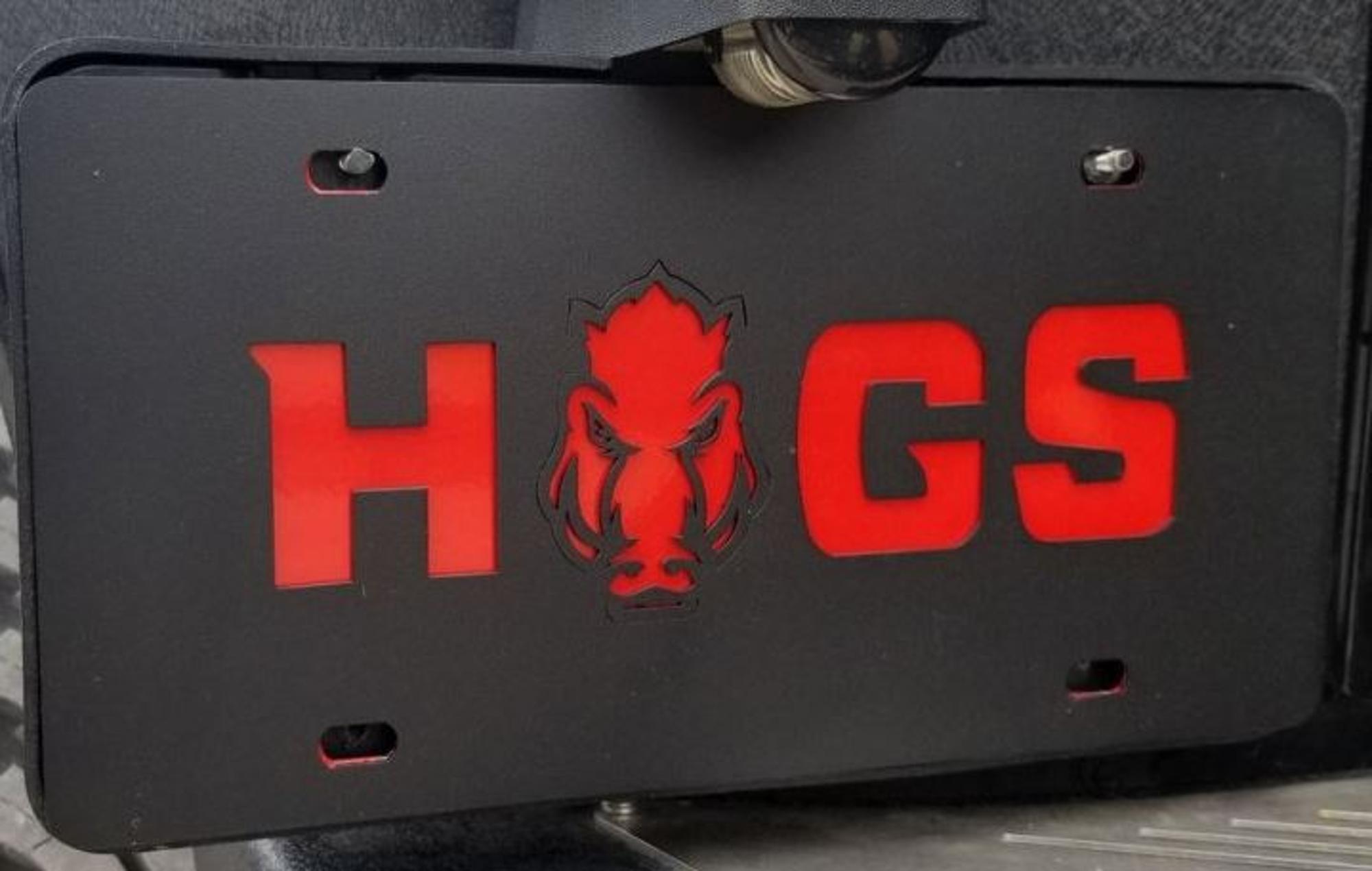 image of: Arkansas Razorbacks Hogs Cut Out Metal License Plate