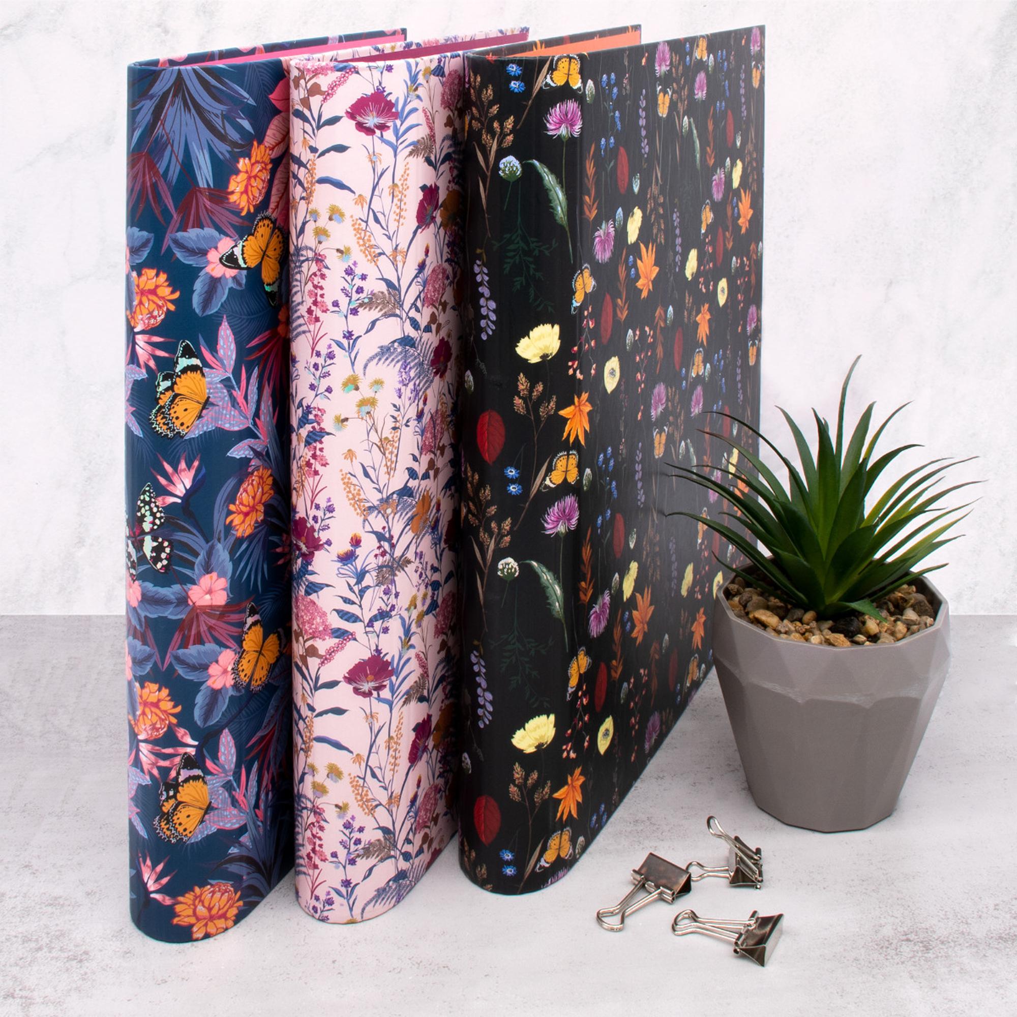 Product image 2 of 3 for PUKKA Pads - A Beautiful Binder with Matching Dividers