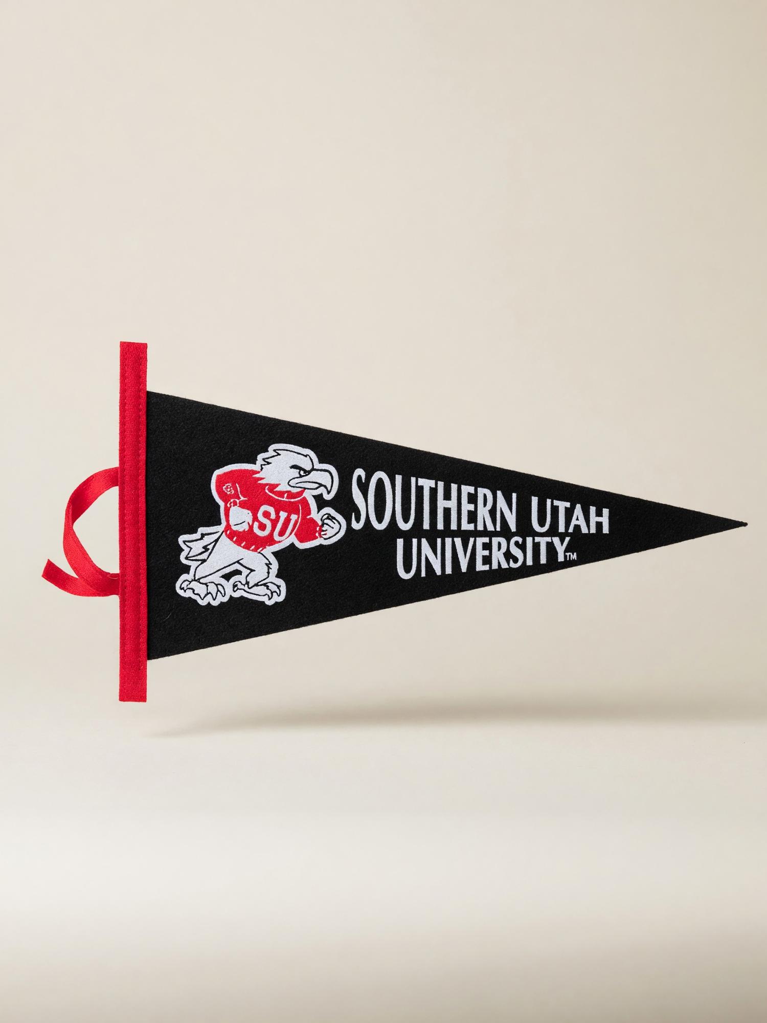 Small SUU Fighting Bird Pennant