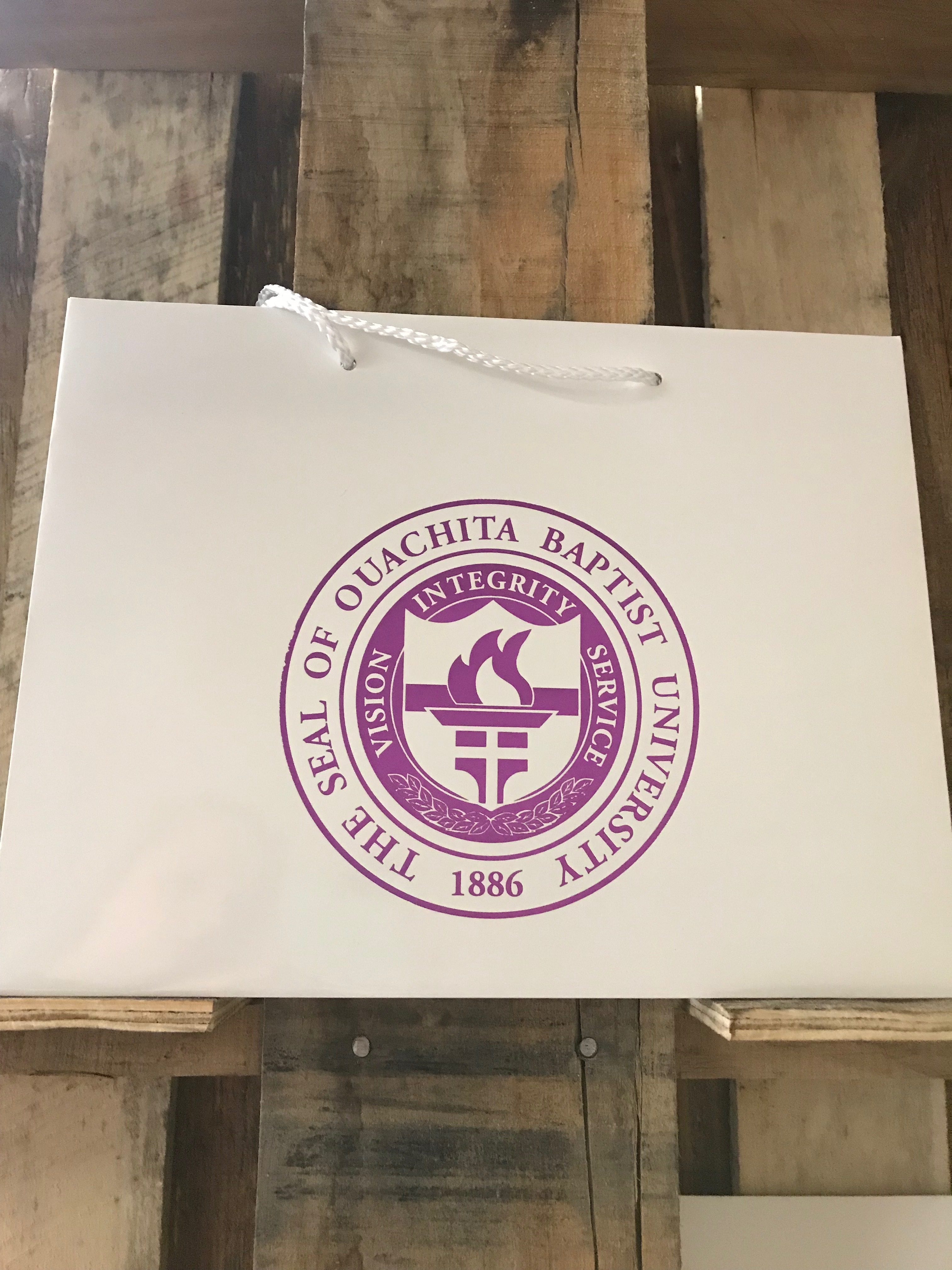 image of: Ouachita Gift Bag