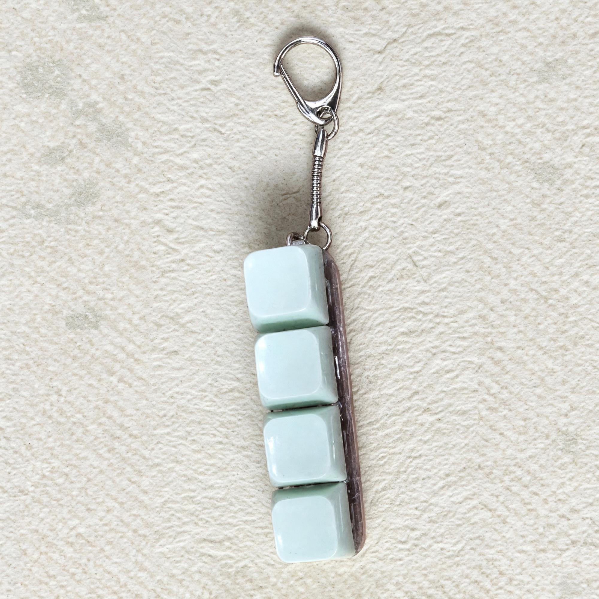 Variant 2 of 2 for FIDGET KEYCAP CLICKERS & KEYRING!