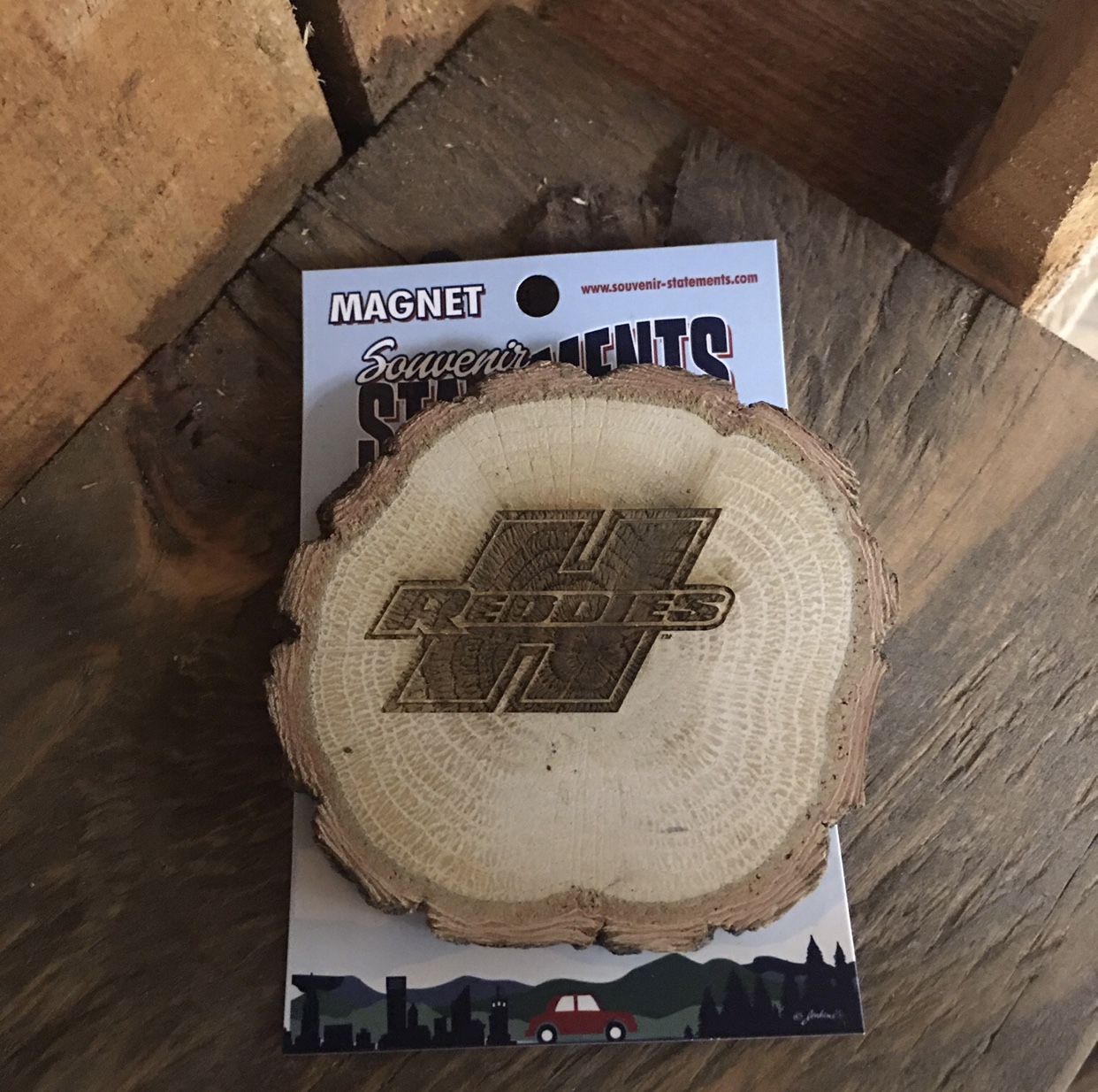 image of: Henderson Reddies Magnet Wood Slice