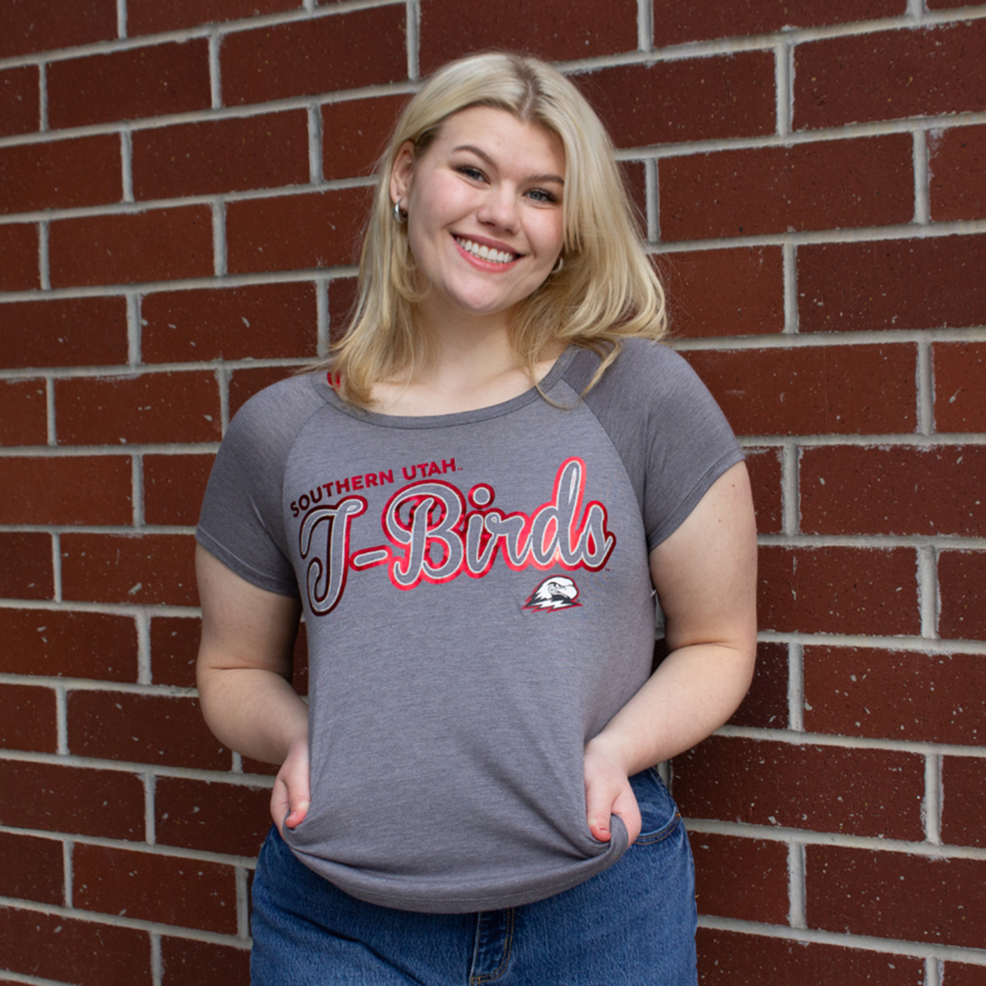 image of: Colosseum Women's Southern Utah T-Birds Tee