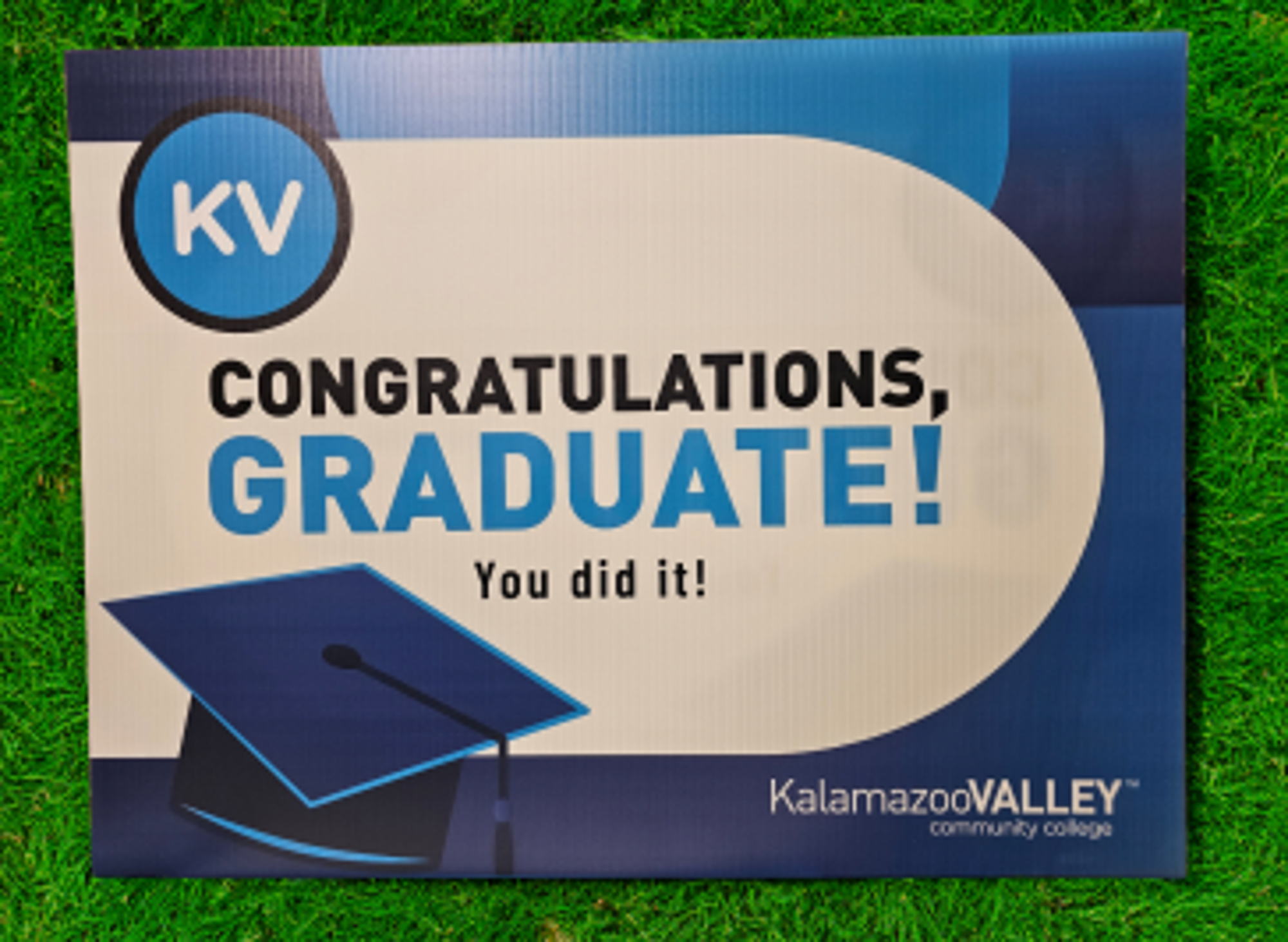 Product image 1 of 1 for Kalamazoo Valley Community College Official Graduation Yard Sign