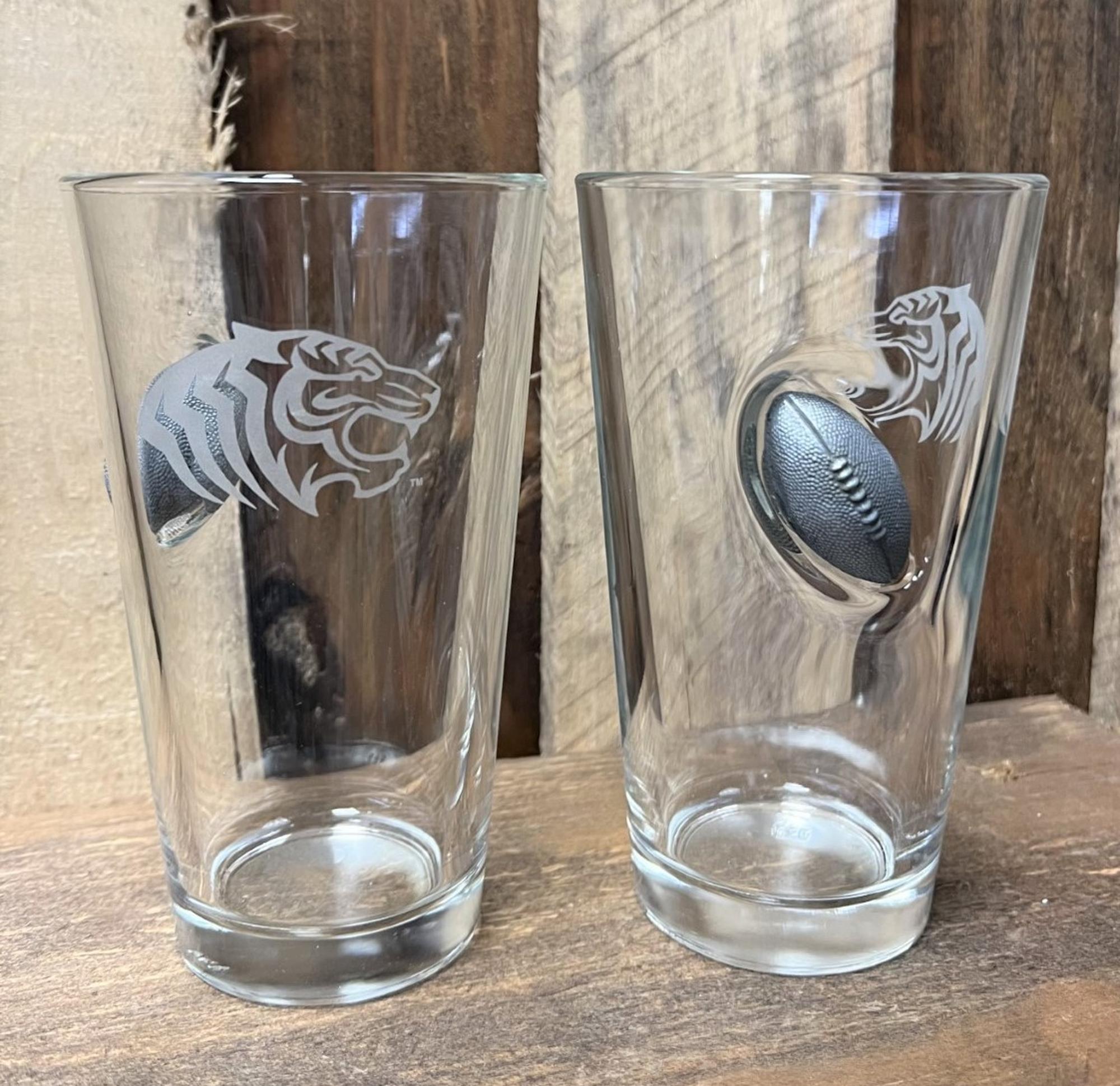 image of: Ouachita Tigers Football Etched Pint Glass