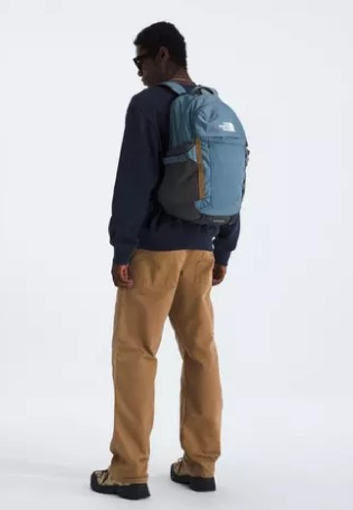 Product image 5 of 6 for NORTH FACE Recon Backpack 30L