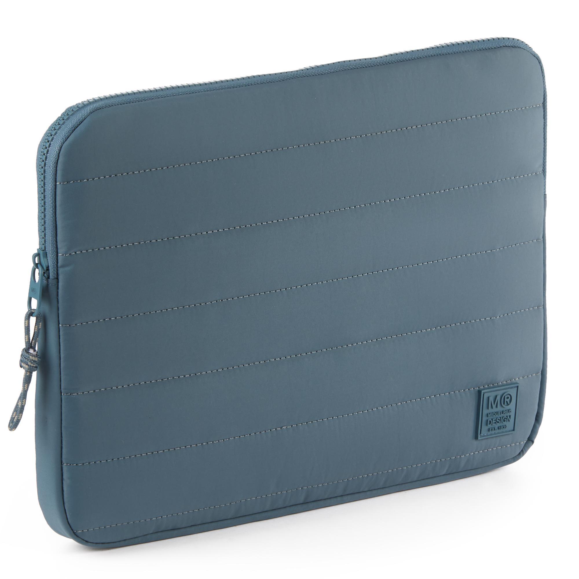 Product image 4 of 5 for LAPTOP SLEEVE APLI 13-14" QUILTED ASST