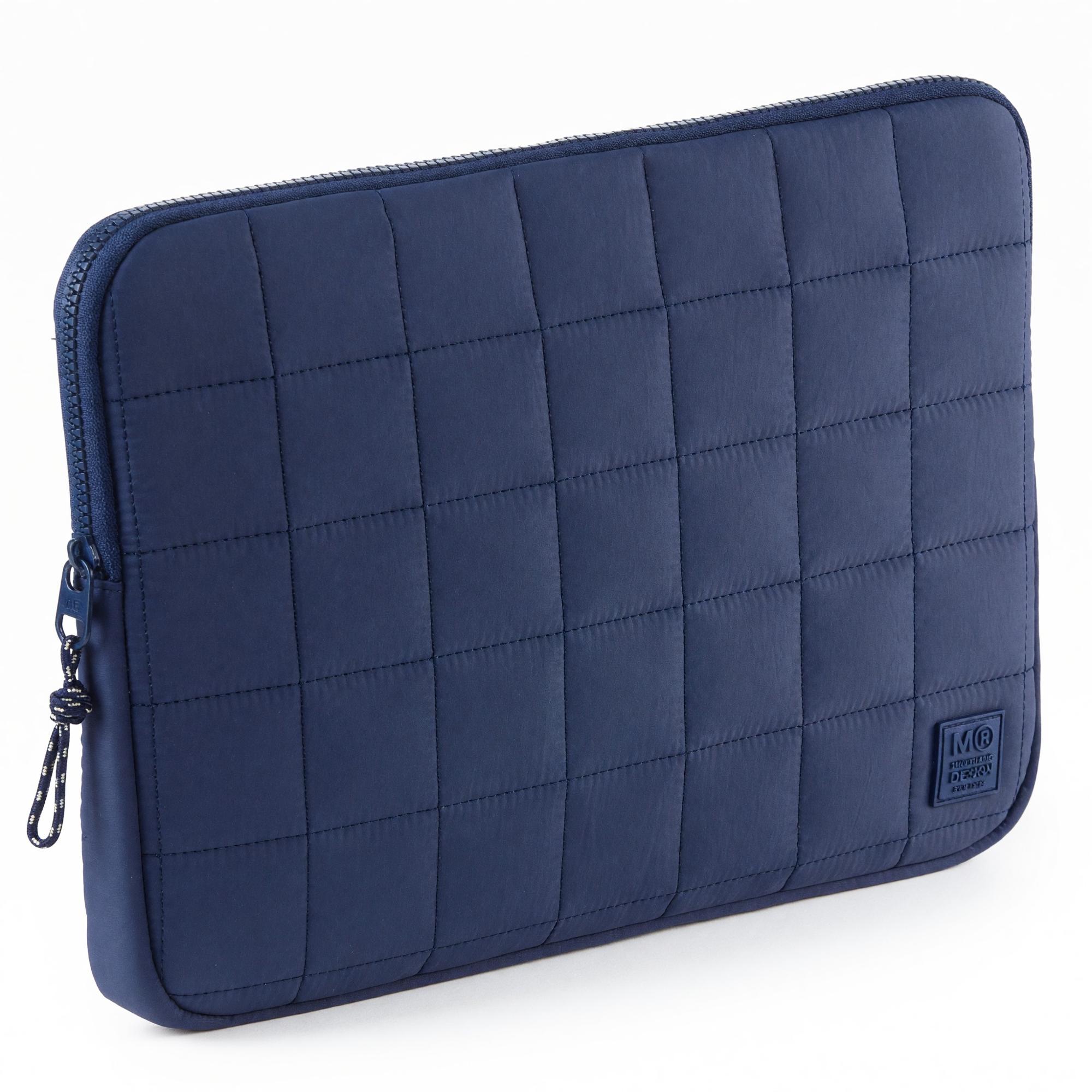 Variant 2 of 3 for LAPTOP SLEEVE APLI 15-16" QUILTED ASST