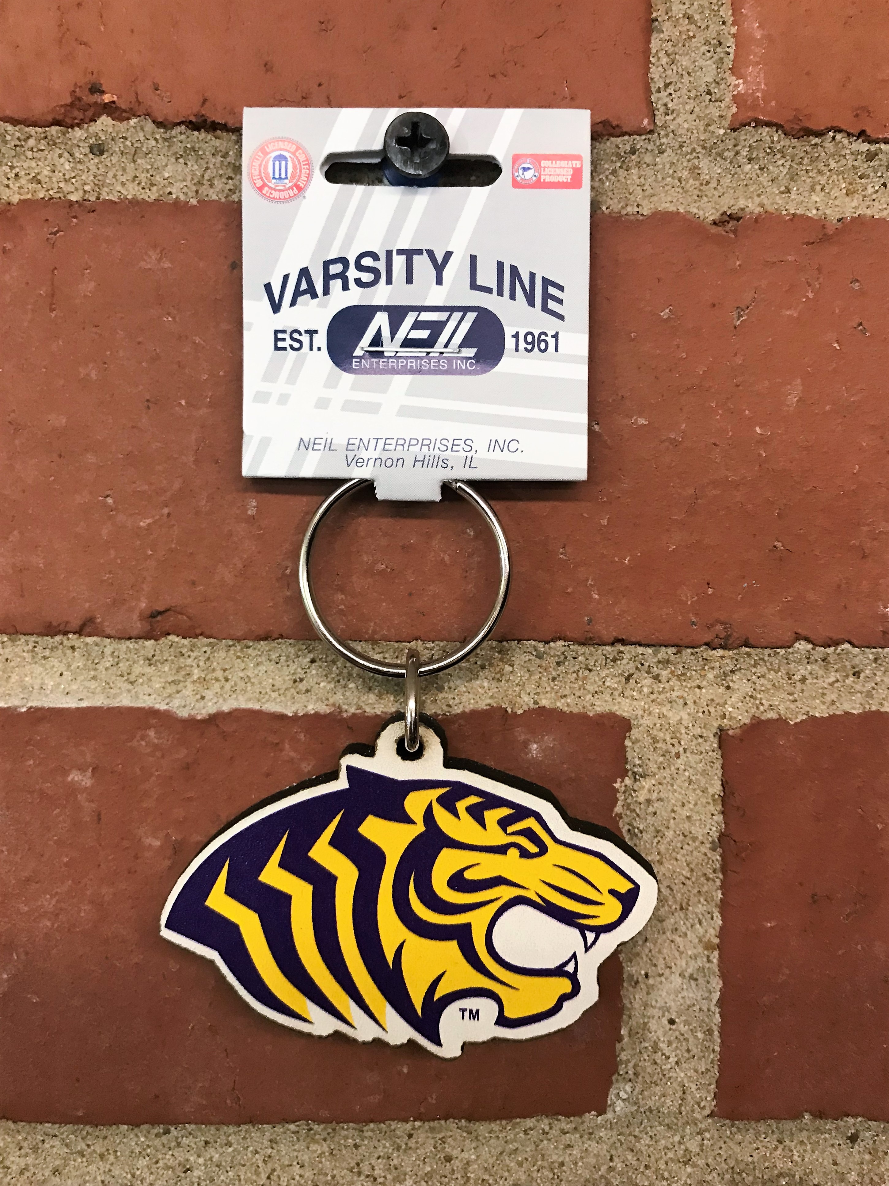 image of: TIGER HEAD LOGO RECYCLED WOOD KEYTAG