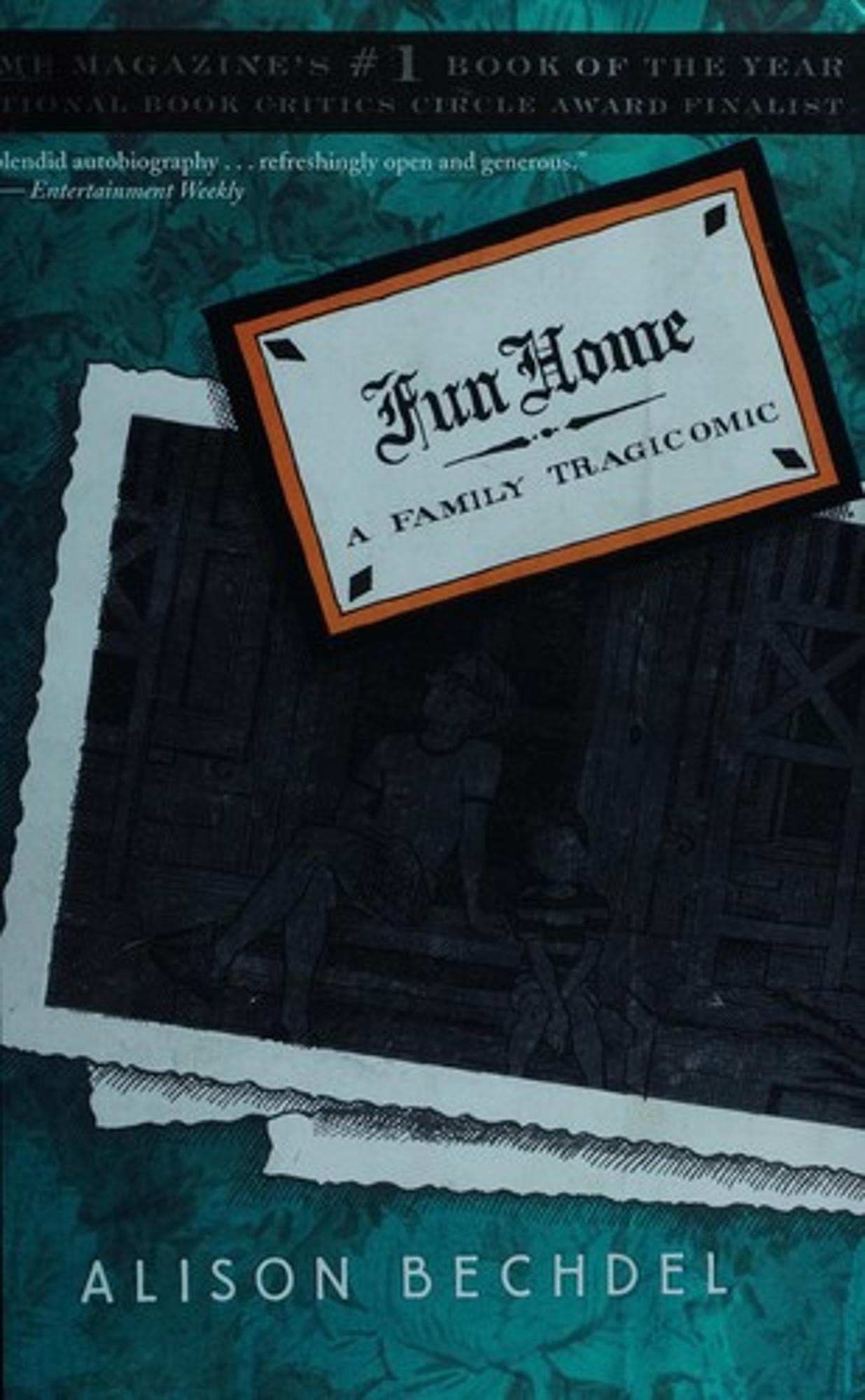 Cover image for FUN HOME:FAMILY TRAGICOMIC