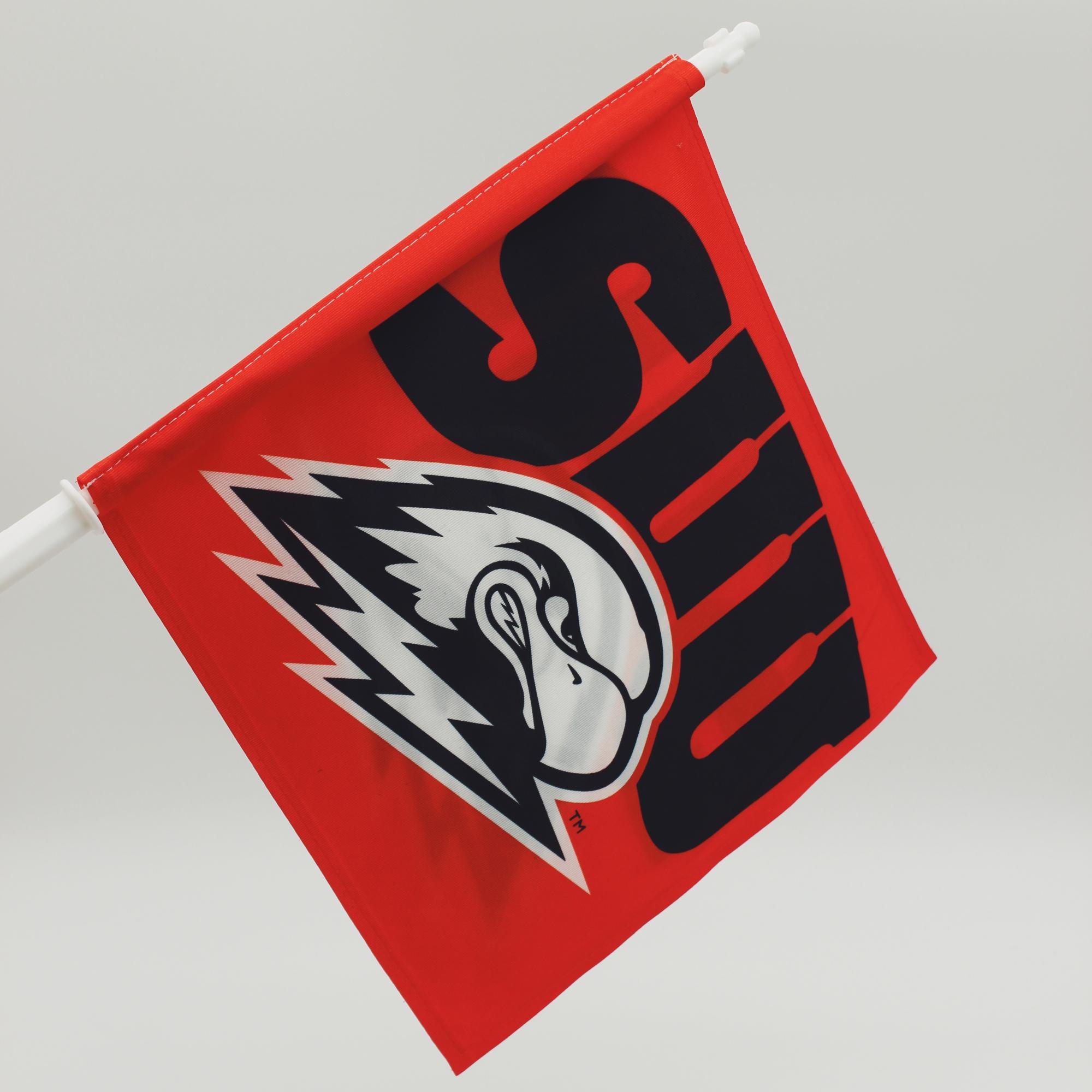image of: WIN SUU CAR FLAG 11.75X14