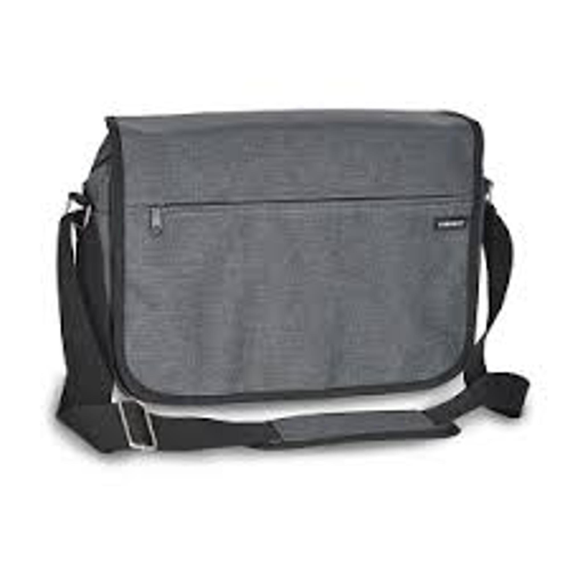 image of: Everest Deluxe Laptop Briefcase
